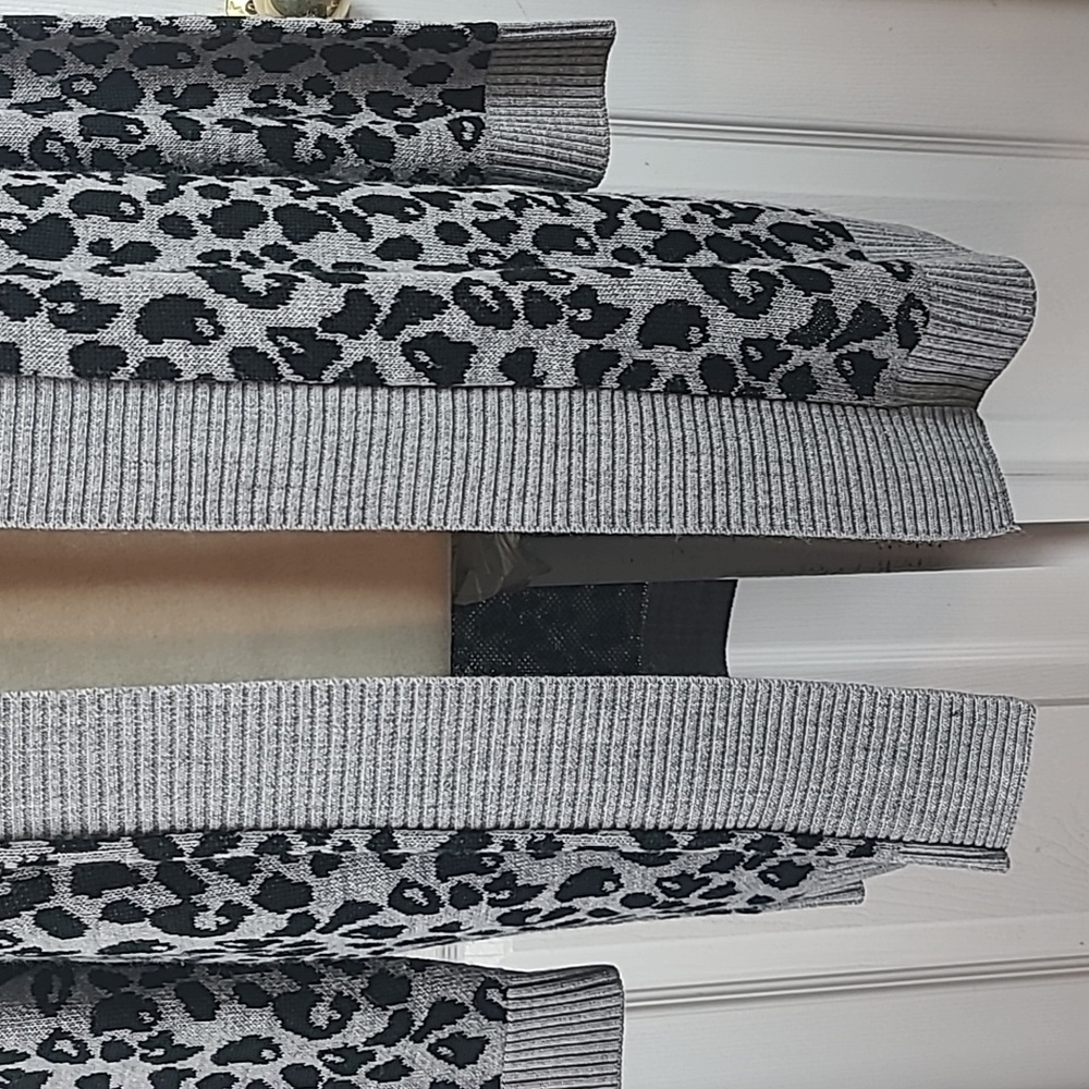 Nine West Animal Print Cardigan - Picture 3 of 11